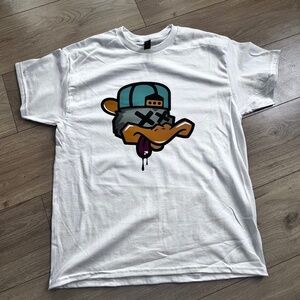 Dead Duck With Cool Hat Graffiti Style White T-Shirt Size Large